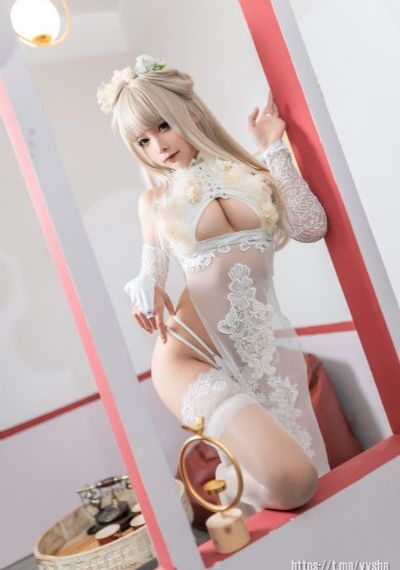 亚洲成人小说图片区_十万网红美女美酱