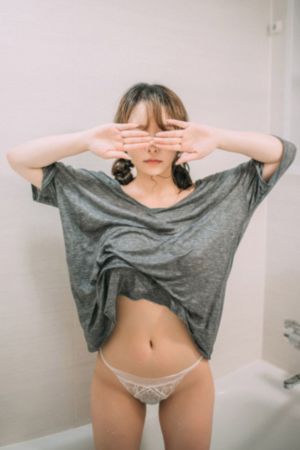给我播放免费高清mv在线观看_1080高清免费观看