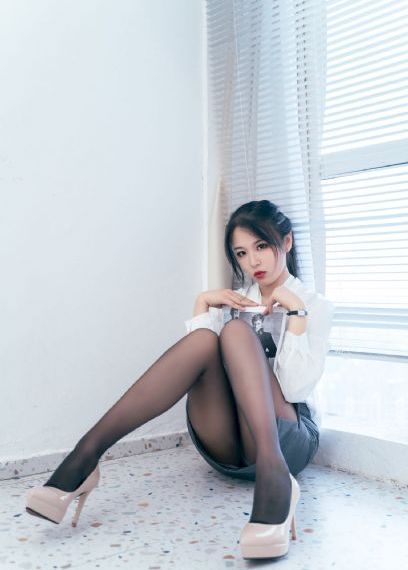清华众人看谢俞不装学渣被骂_蓝光免费观看电视剧