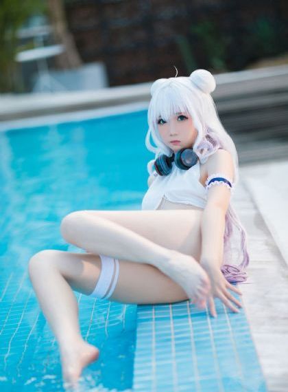 风流老熟女区二区三区_高清完整版