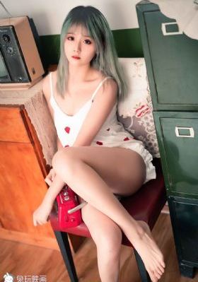 免费看美女胸操逼_720高清在线观看