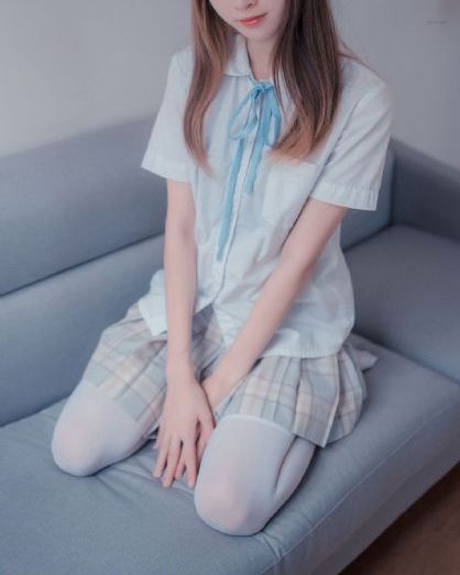 超碰亚洲制服在线_HD超清在线观看