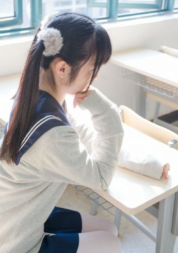 欧美金发尤物大战黑人_BD韩语全集免费播放