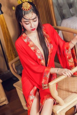 被3p的娇妻系列_720高清在线