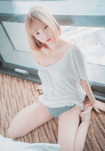色婷婷日韩熟女精品电影免费观看_BD英语HD高清在线观看