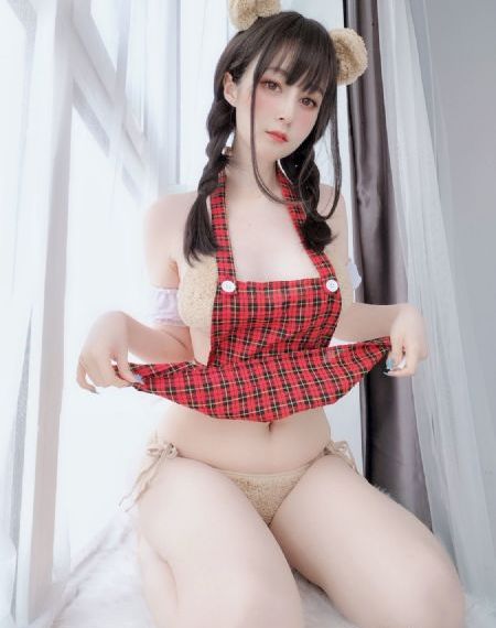 人妻潮喷中午字幕在线播放_720高清完整版