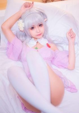 《年轻女教师3》3_免费观看高清版