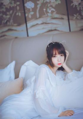 和少妇活塞在线播放在线观看_十万网红美女美酱